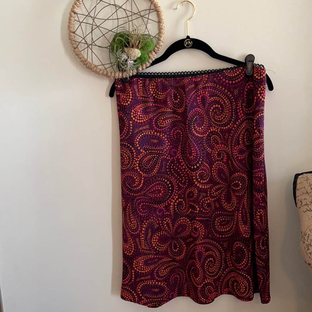 Paisley slip skirt